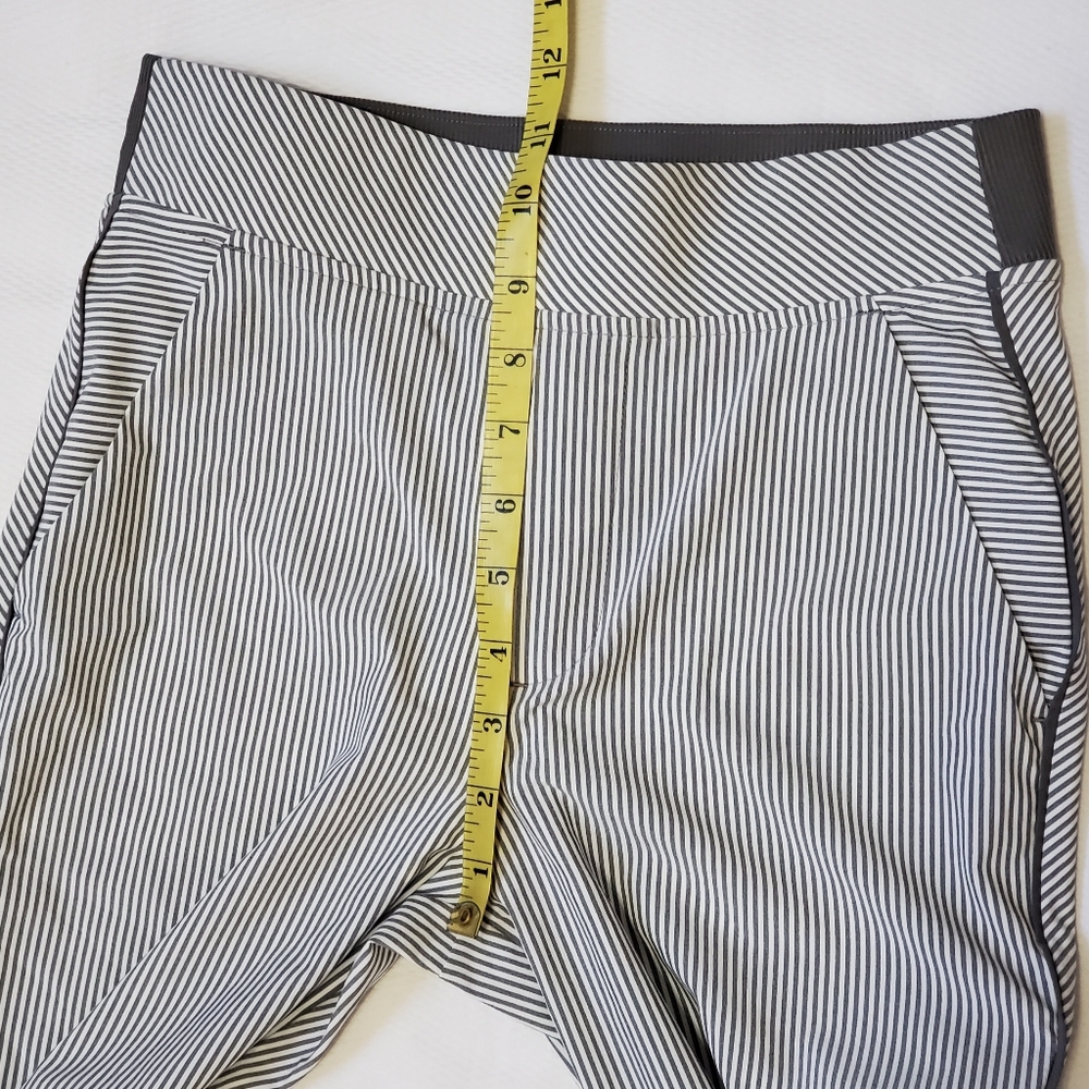 Athleta Brooklyn Striped High Rise Ankle Pants Size 0 - Picture 8 of 11